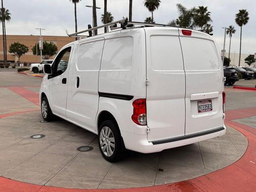 2020 Nissan NV200 SV
