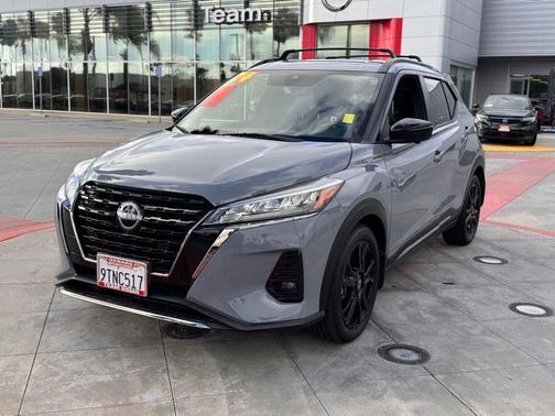 2024 Nissan Kicks SR