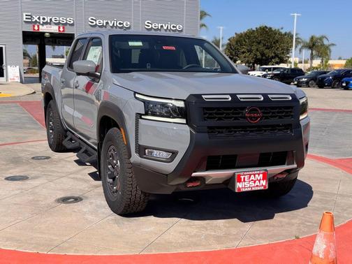 Boulder Gray Pearl 2026 Nissan Frontier PRO-X
