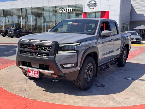 Boulder Gray Pearl 2026 Nissan Frontier PRO-X