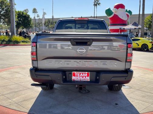 2026 Nissan Frontier S