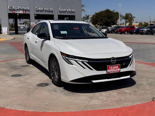 Aspen White Tricoat 2026 Nissan Sentra SL