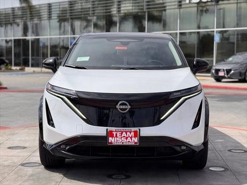 2025 Nissan ARIYA PLATINUM+