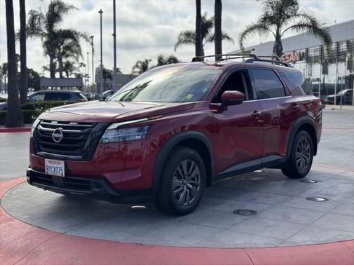 2022 Nissan Pathfinder SV 2WD