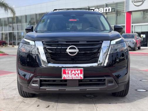 2025 Nissan Pathfinder SV FWD
