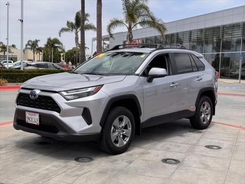 2024 Toyota RAV4 Hybrid XLE