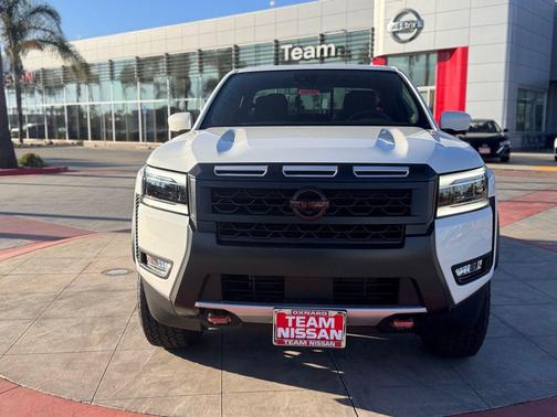 2025 Nissan Frontier PRO-X