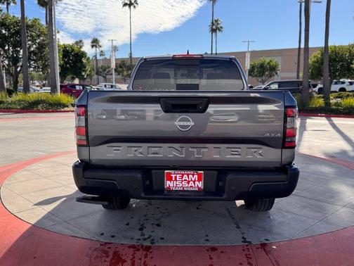 2026 Nissan Frontier S