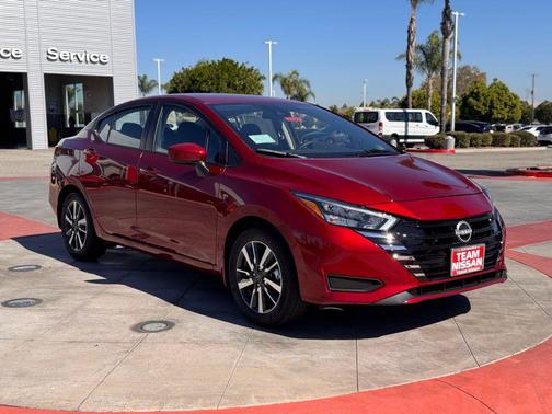 2025 Nissan Versa 1.6 SV