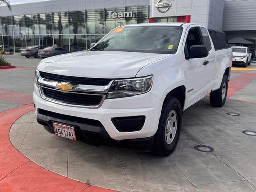Summit White 2016 Chevrolet Colorado WT
