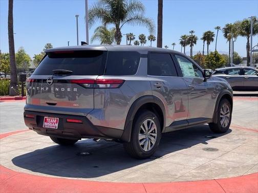 2025 Nissan Pathfinder S 4WD