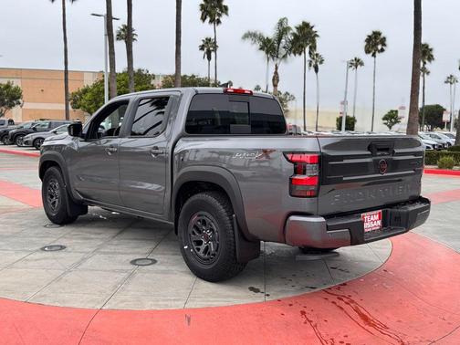 2025 Nissan Frontier PRO-X