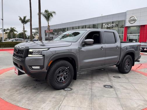 2025 Nissan Frontier PRO-X