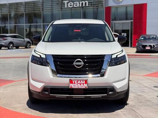 2025 Nissan Pathfinder S 4WD