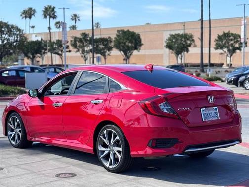 2019 Honda Civic Touring
