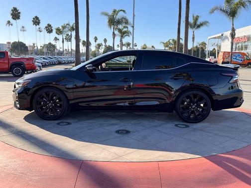 2023 Nissan Maxima SR Xtronic CVT