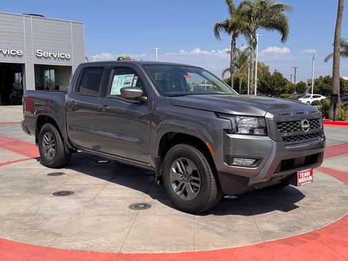 2025 Nissan Frontier SV
