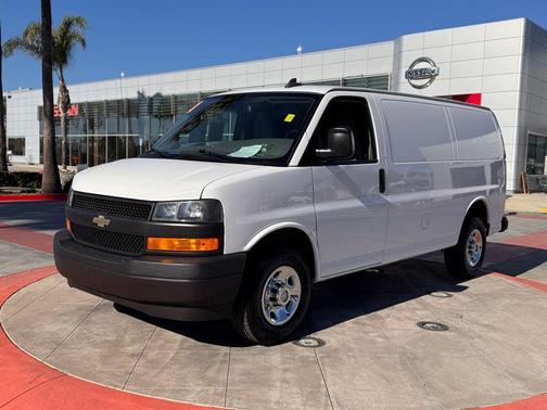 2021 Chevrolet Express 2500 RWD 2500 Regular Wheelbase WT