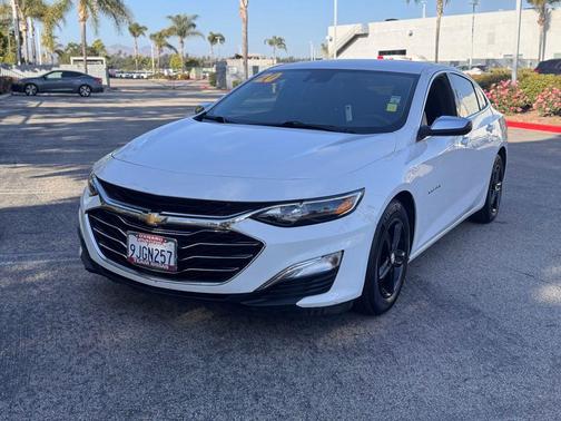 Summit White 2020 Chevrolet Malibu 1LS