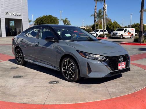 2025 Nissan Sentra SR