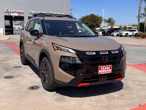 Baja Storm Met 2026 Nissan Rogue Rock Creek