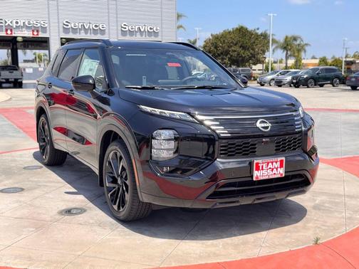 Cosmic Black 2026 Nissan Rogue Platinum
