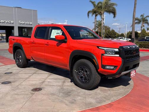 2025 Nissan Frontier PRO-4X