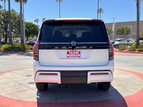 2026 Nissan Armada SV