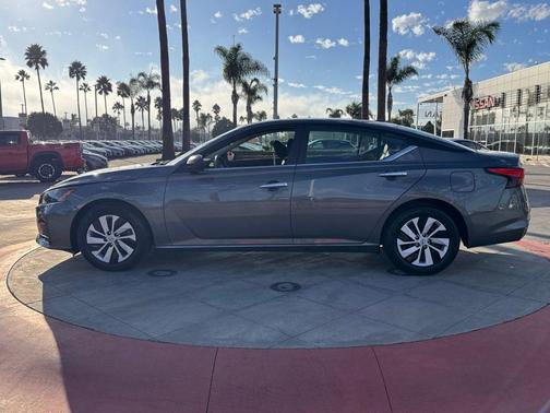 2025 Nissan Altima S FWD