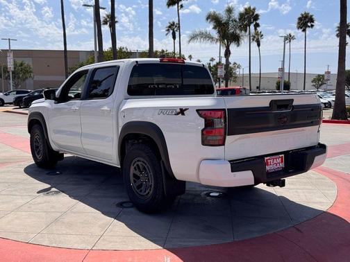 2025 Nissan Frontier PRO-X