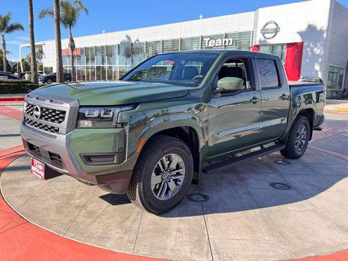 2026 Nissan Frontier SV