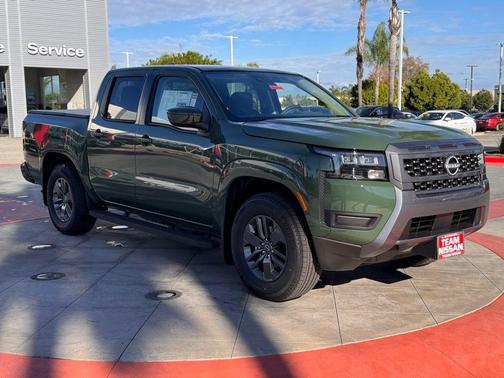 2026 Nissan Frontier SV