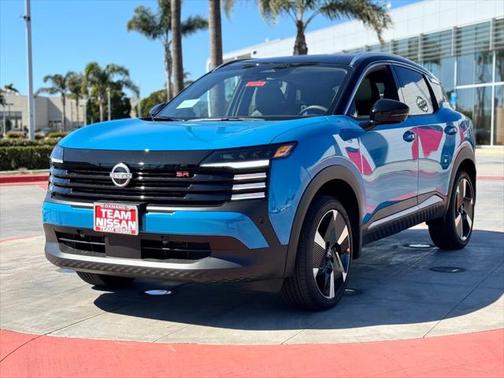 2025 Nissan Kicks SR