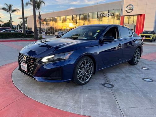 2023 Nissan Altima SR VC-Turbo FWD