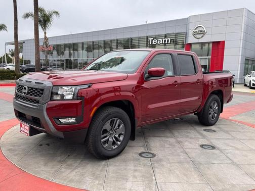 2025 Nissan Frontier SV
