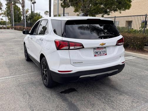 Summit White 2024 Chevrolet Equinox 1LT
