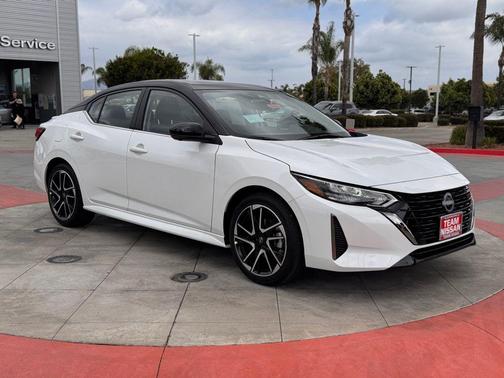 2025 Nissan Sentra SR