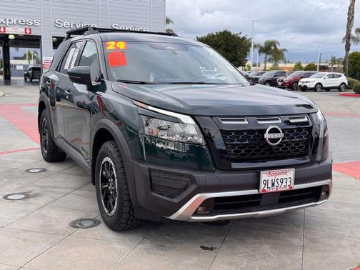 2024 Nissan Pathfinder Rock Creek 4WD
