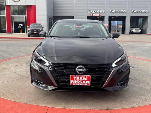 Super Black 2026 Nissan Altima 2.5 SV