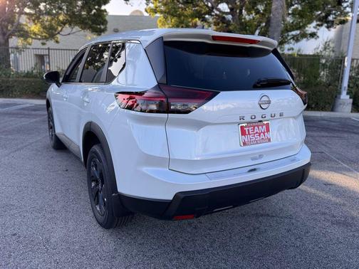 White Pearl 2026 Nissan Rogue SV