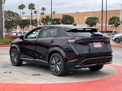 2025 Nissan ARIYA EVOLVE+