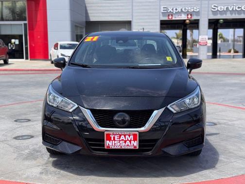 2021 Nissan Versa 1.6 SV