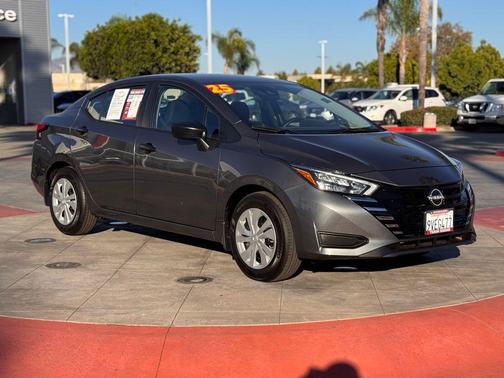 2025 Nissan Versa 1.6 S