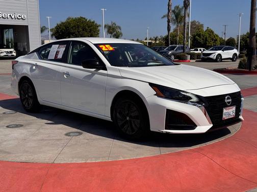 2025 Nissan Altima S FWD