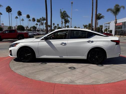 2025 Nissan Altima S FWD