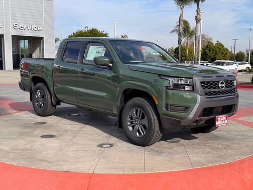 2026 Nissan Frontier SV