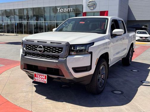 Glacier White 2026 Nissan Frontier SV