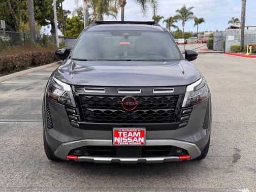 Gun Met 2026 Nissan Pathfinder Rock Creek