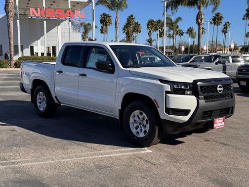 2026 Nissan Frontier S