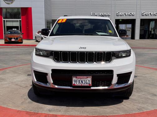 2023 Jeep Grand Cherokee L Laredo